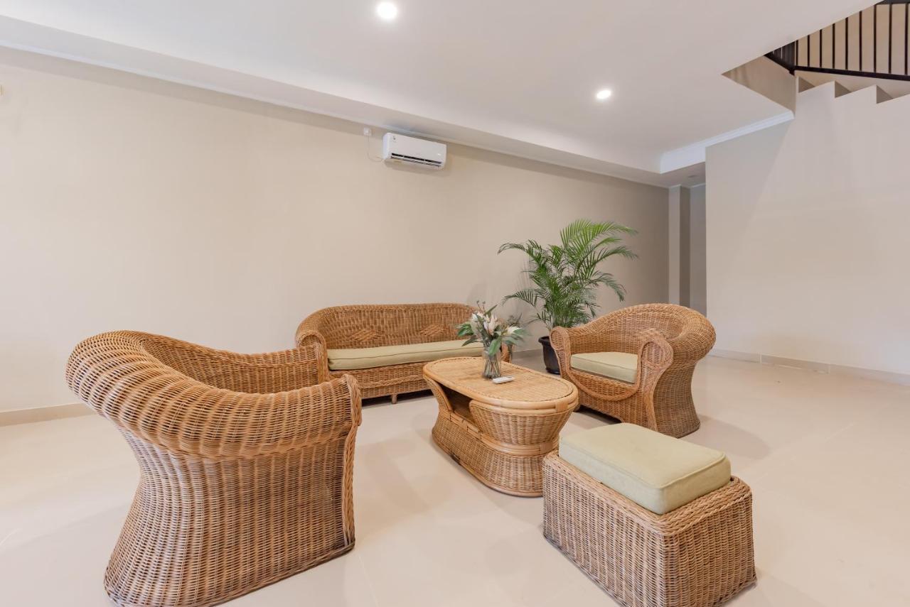 Reddoorz Plus Near Surapati Core Bandung Ngoại thất bức ảnh